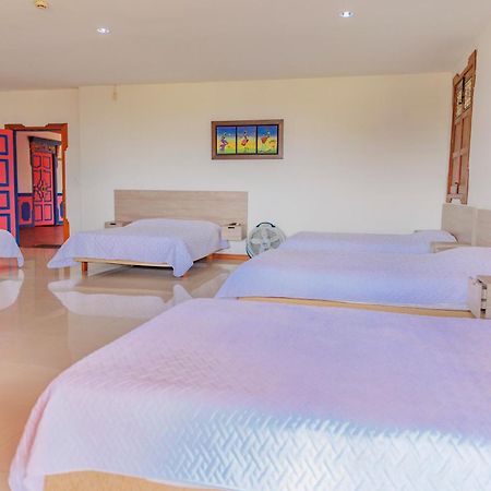 Hotel Arrayanes Del Quindio Montenegro Esterno foto