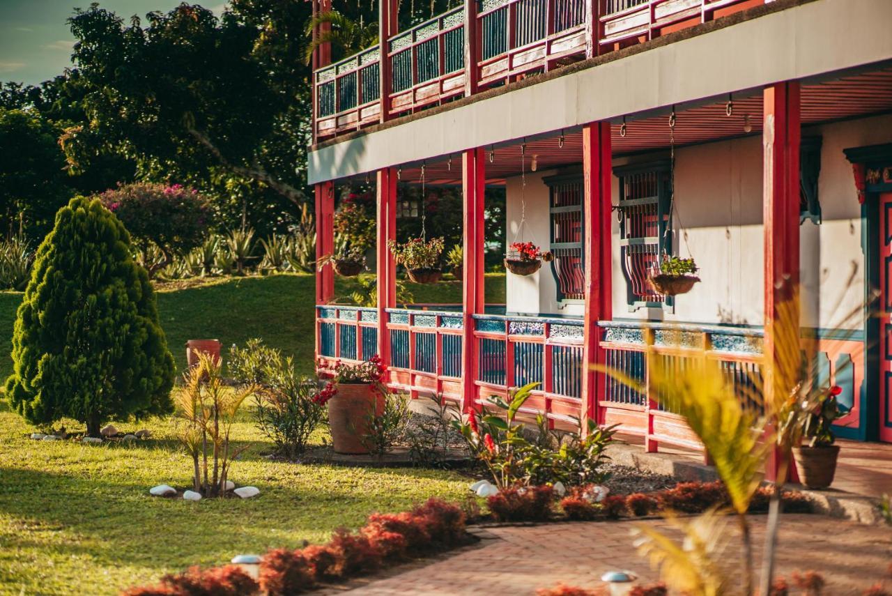 Hotel Arrayanes Del Quindio Montenegro Esterno foto
