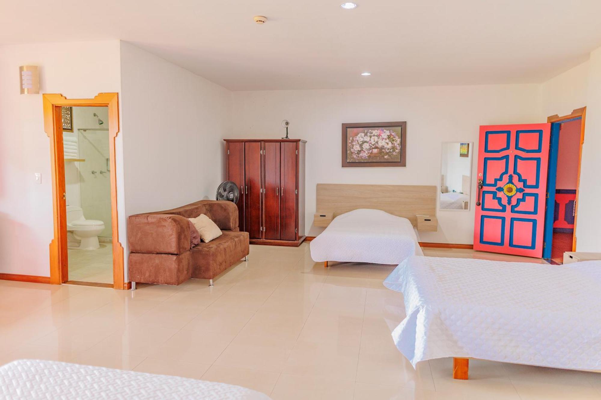 Hotel Arrayanes Del Quindio Montenegro Esterno foto