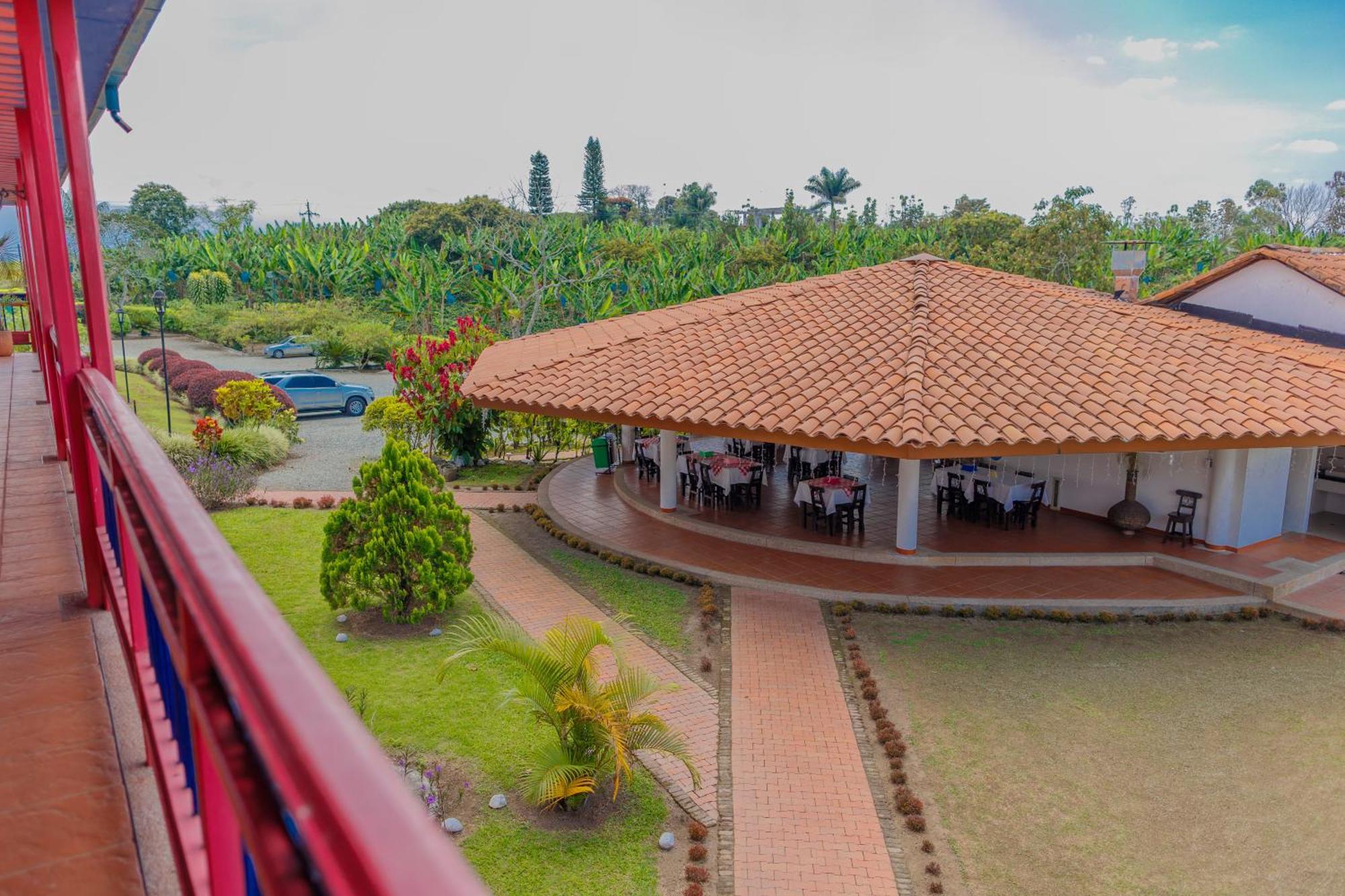 Hotel Arrayanes Del Quindio Montenegro Esterno foto
