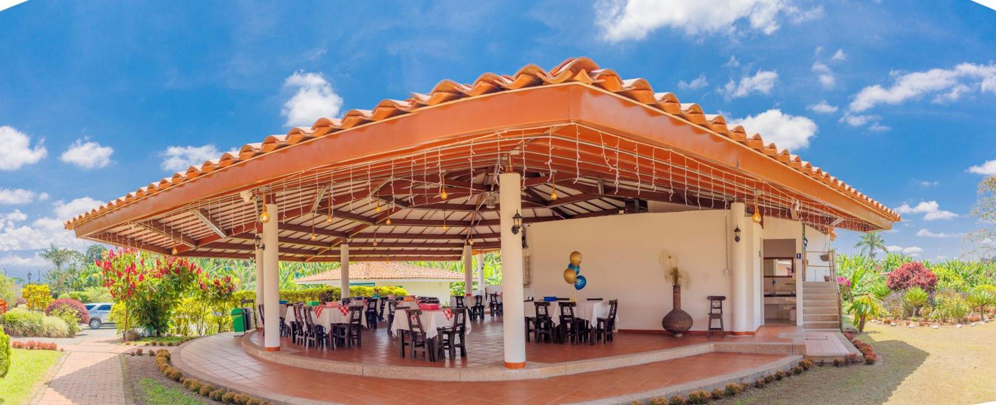 Hotel Arrayanes Del Quindio Montenegro Esterno foto